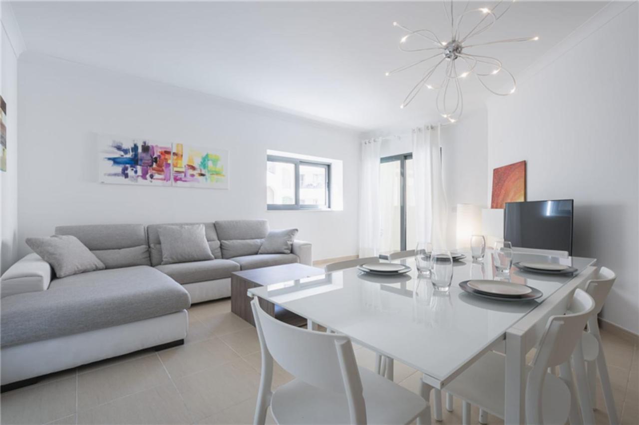 Lux Seaview & Pool-Hosted By Sweetstay Mellieha Exterior photo